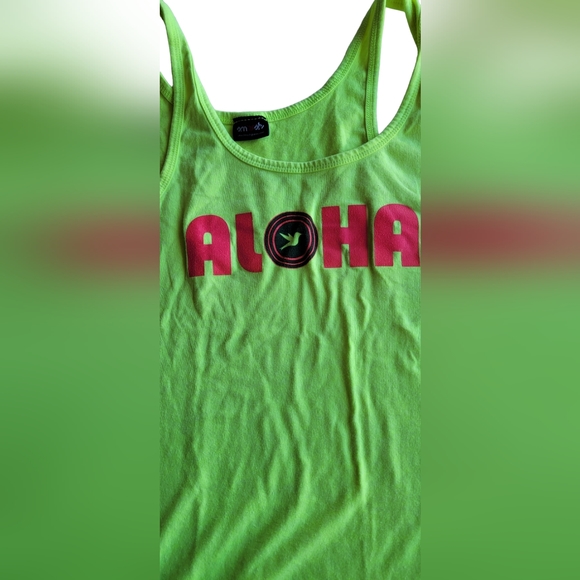 Smashfest Queen Aloha Tank - Picture 11 of 12